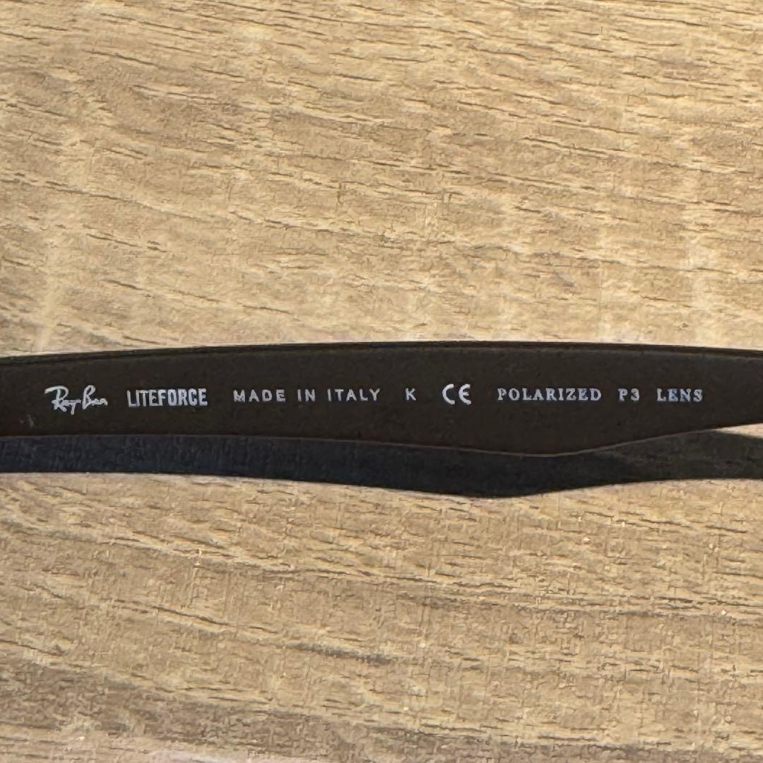 【美品・廃盤】Ray-Ban レイバン RB4213-F 偏光サングラス