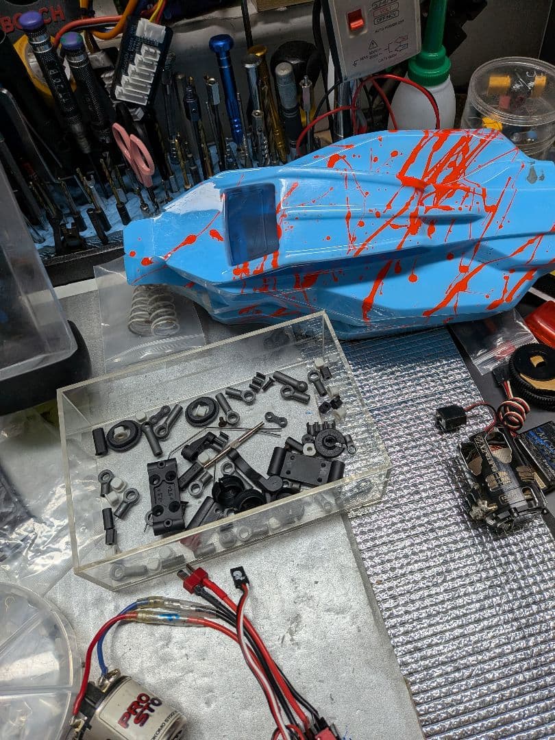 Associated Electrics B6.3 オフロードバギー