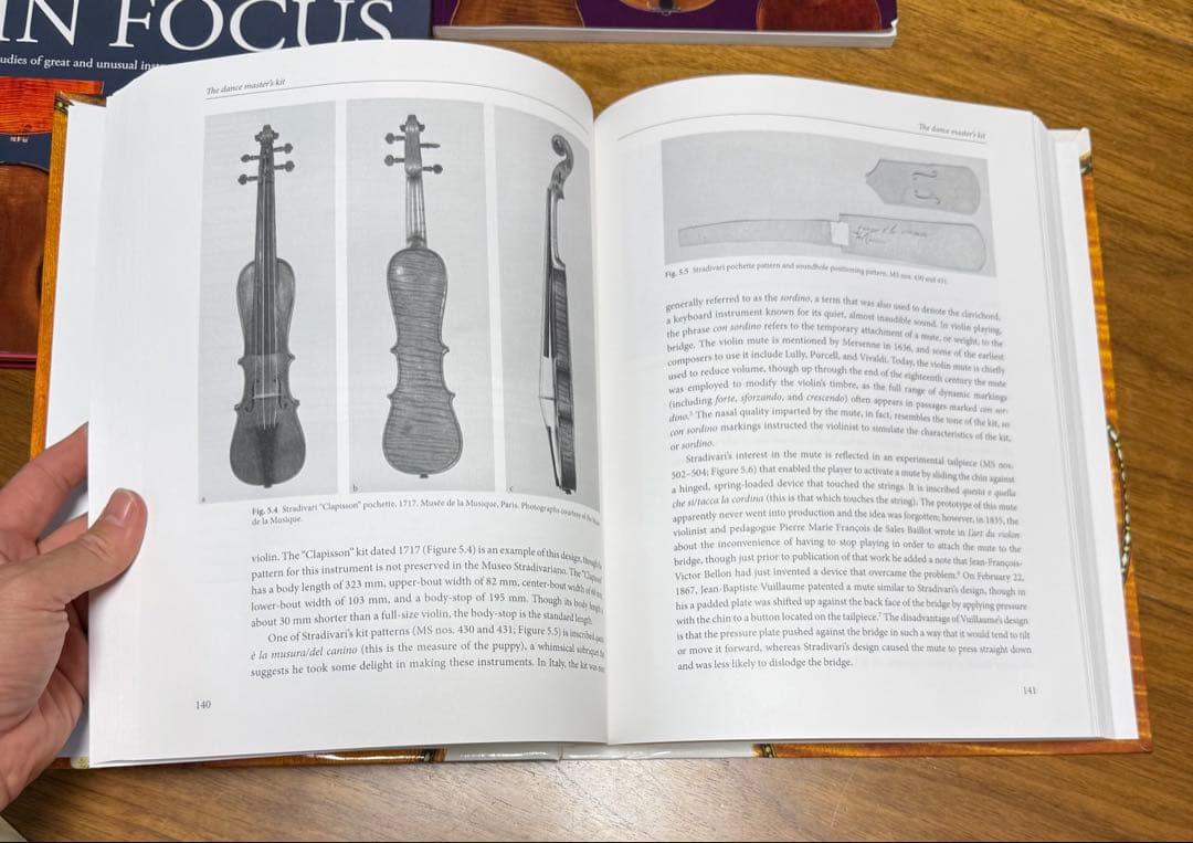 チェロヴァイオリンヴィオラIN FOCUS & Stradivari 書籍セット