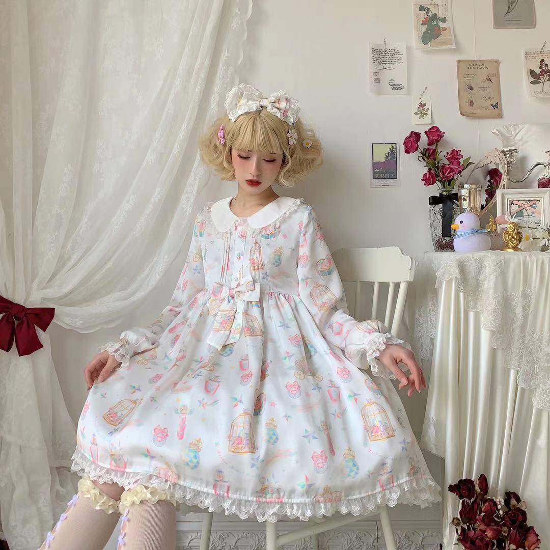 No.2881_海外ロリィタ_未使用白宝石香水瓶柄ツルツル生地簡易パニエセット