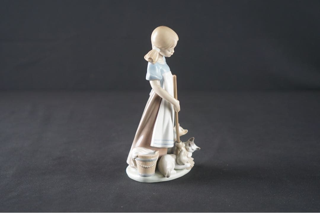 LLADRO リヤドロ いたずらな子猫