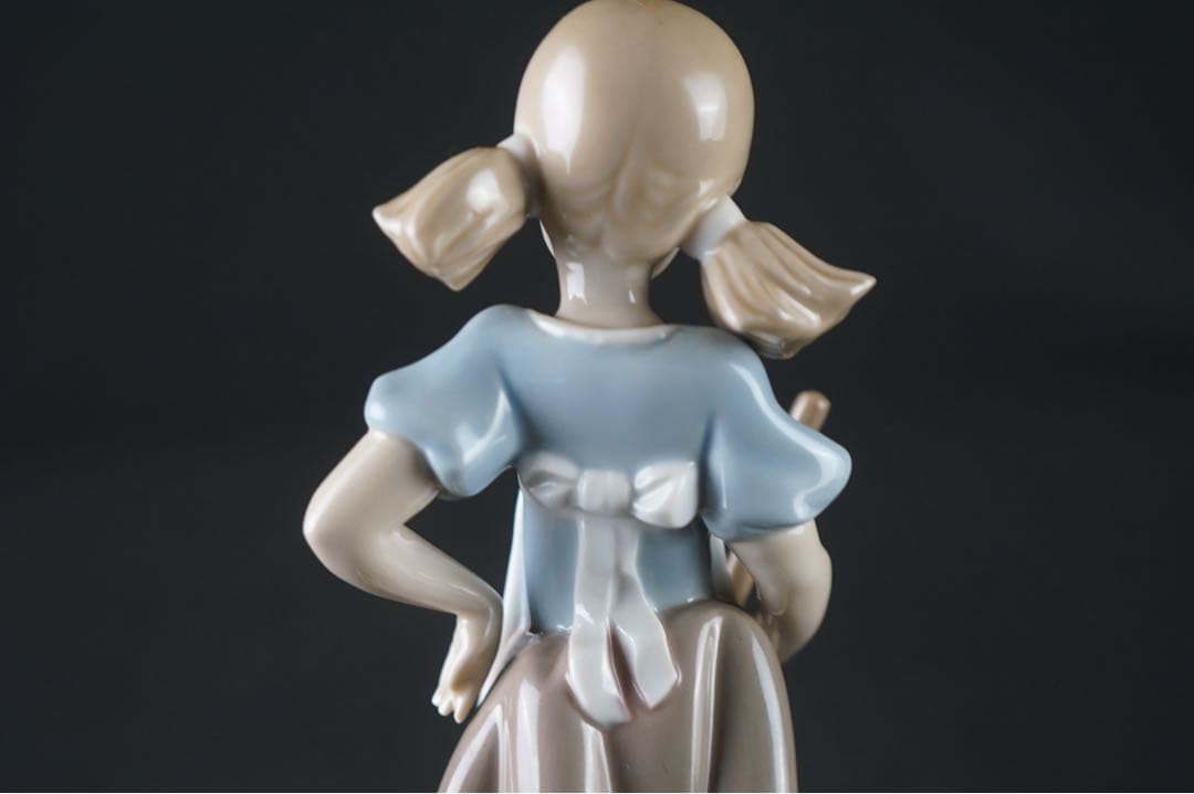 LLADRO リヤドロ いたずらな子猫