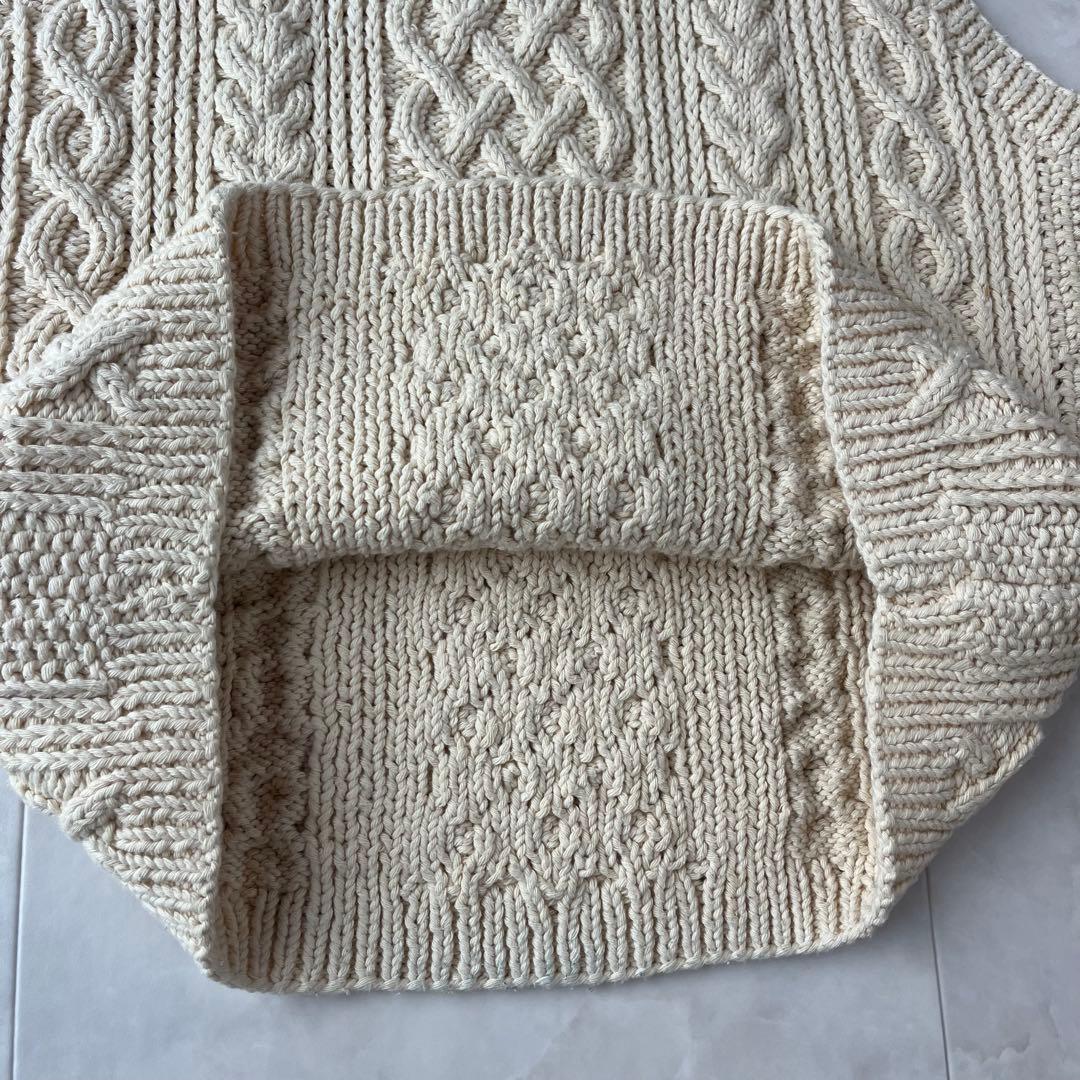 INVERALLAN ケーブル編みコットンニットベスト 手編み　ハンドメイド