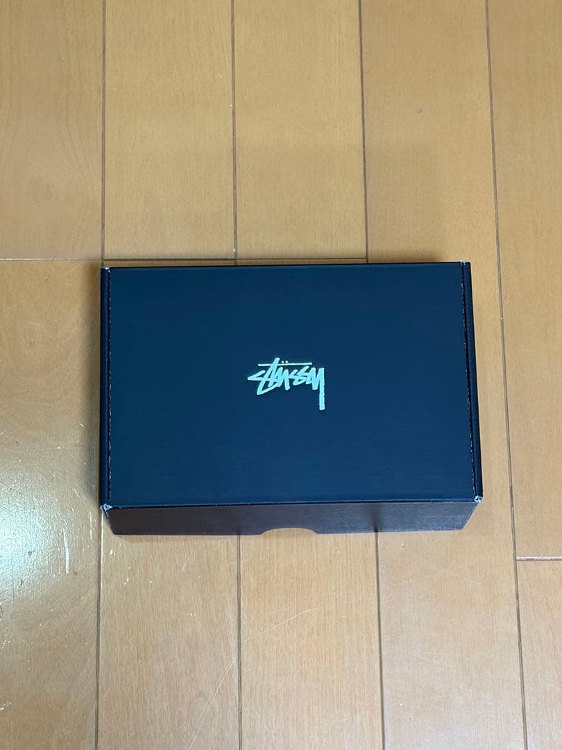 STUSSY ストゥーシー　ビーニー　ブラック　箱付き