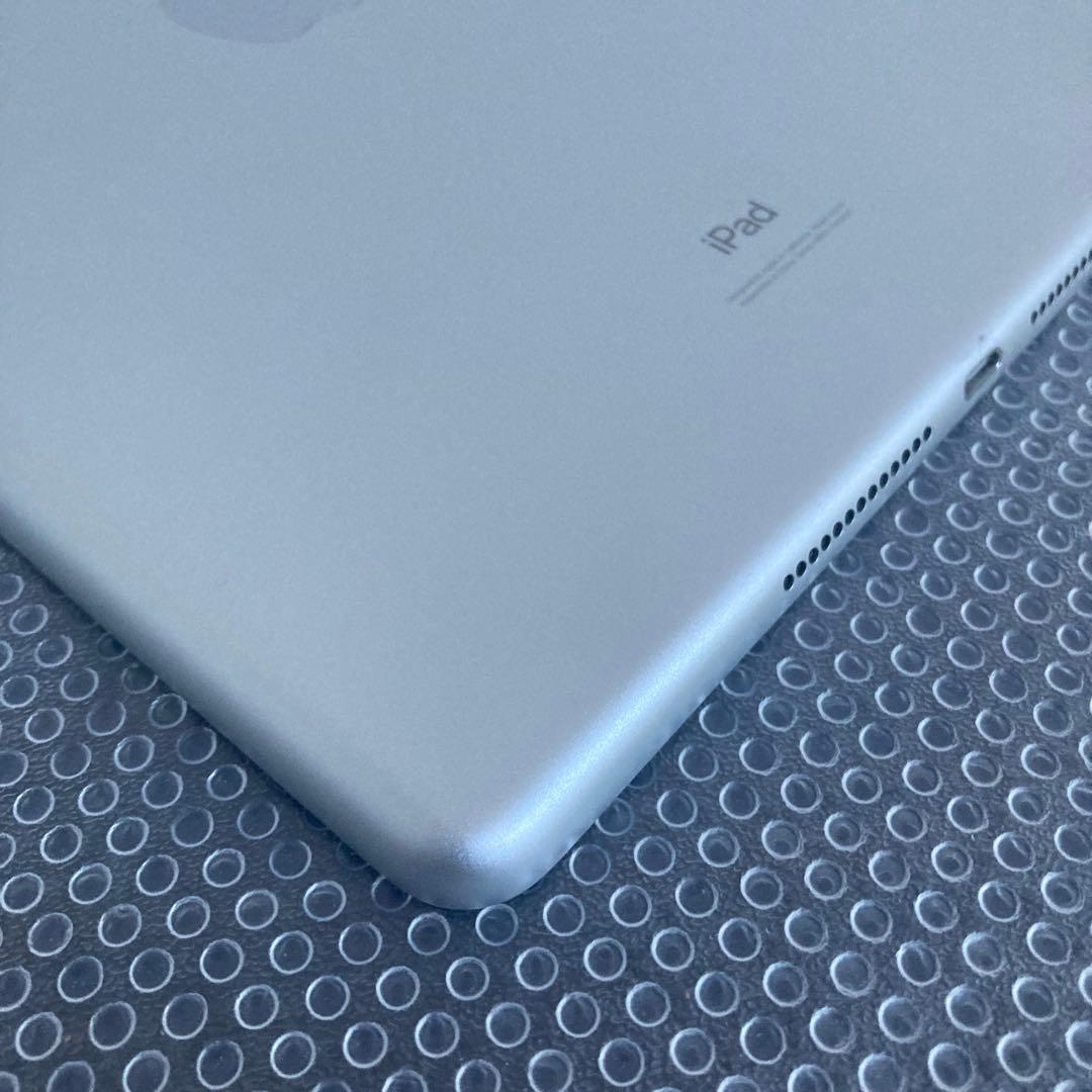 608【早い者勝ち】iPad8 第8世代 32GB WIFIモデル☆