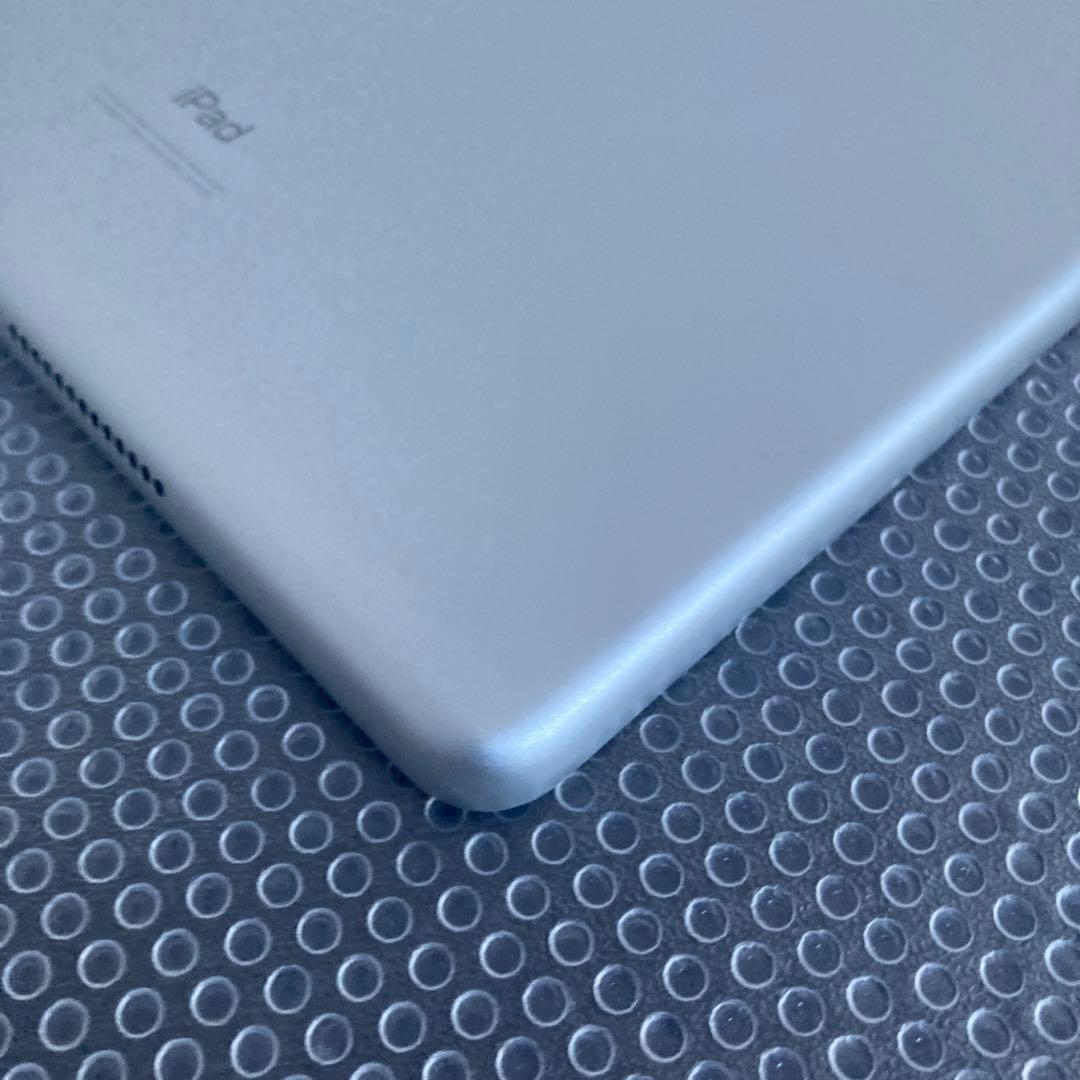 608【早い者勝ち】iPad8 第8世代 32GB WIFIモデル☆