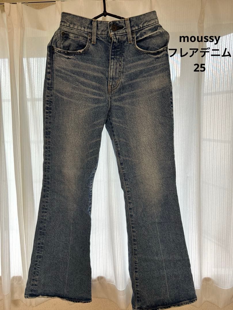 週末限定値下げ中！moussy MVS FLARE フレアデニム ブルー 25