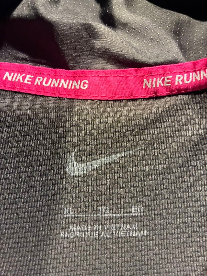 NIKE レペル ウィンドランナー \"EKIDEN\"UV ランニングジャケット