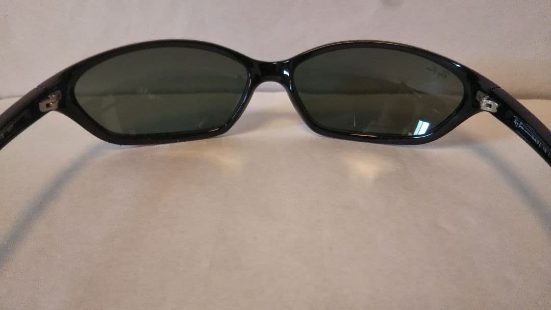 レイバン RB4011（PS GLIDER）サングラス