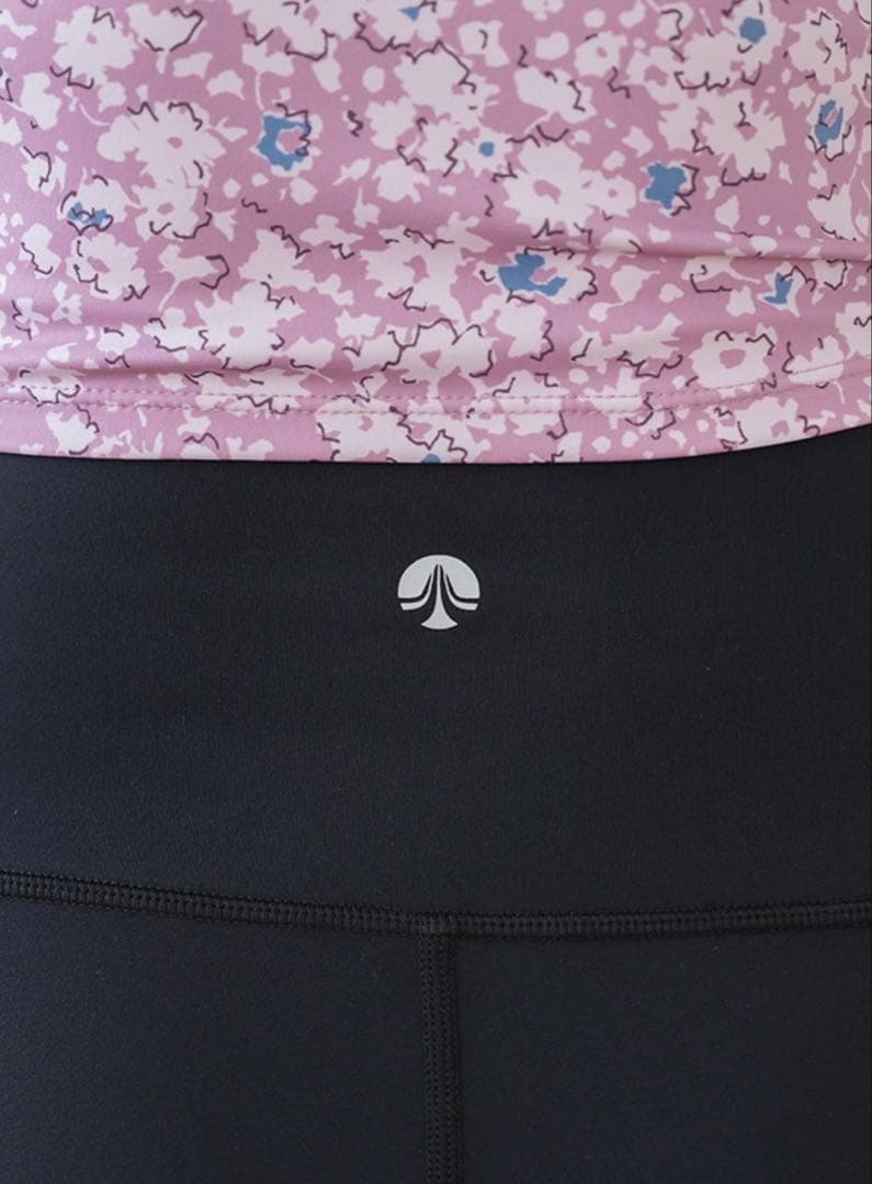新品　LAVA 【SUKALA】ショートタンクトップ＆レギンスセットアップ　S