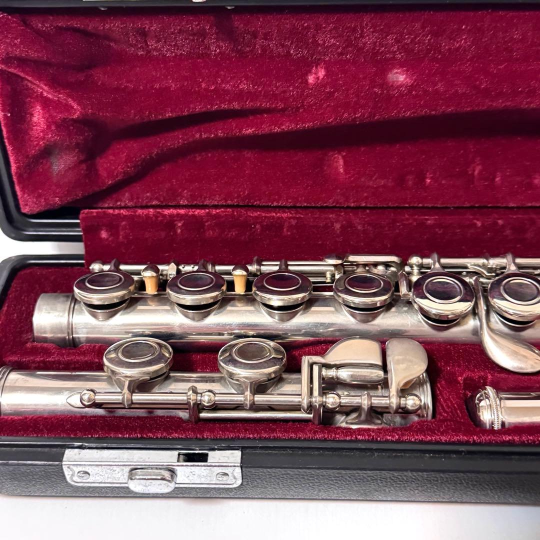 YAMAHA フルート　YFL-211 Eメカ　楽器　ヤマハ　初心者　銀メッキ