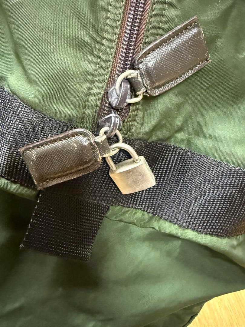 PRADA カーキブラウン ボストンバッグ♡プラダ 南京錠