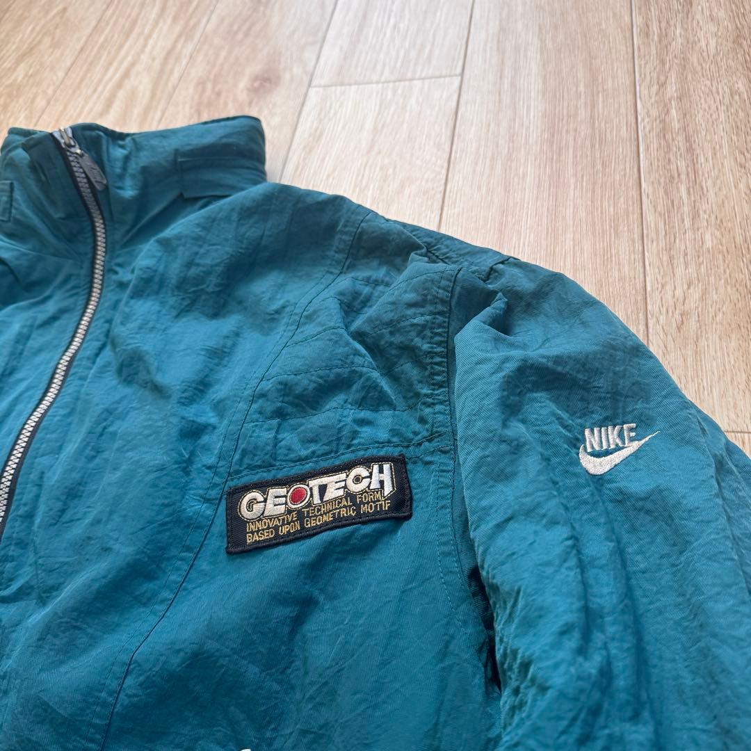た*く様 【入手困難】NIKE GEO TECH キルティング ジャケット 刺繍