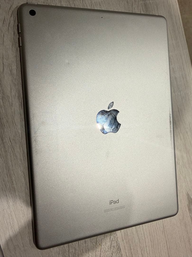 Apple iPad (第7世代) 128GB シルバー