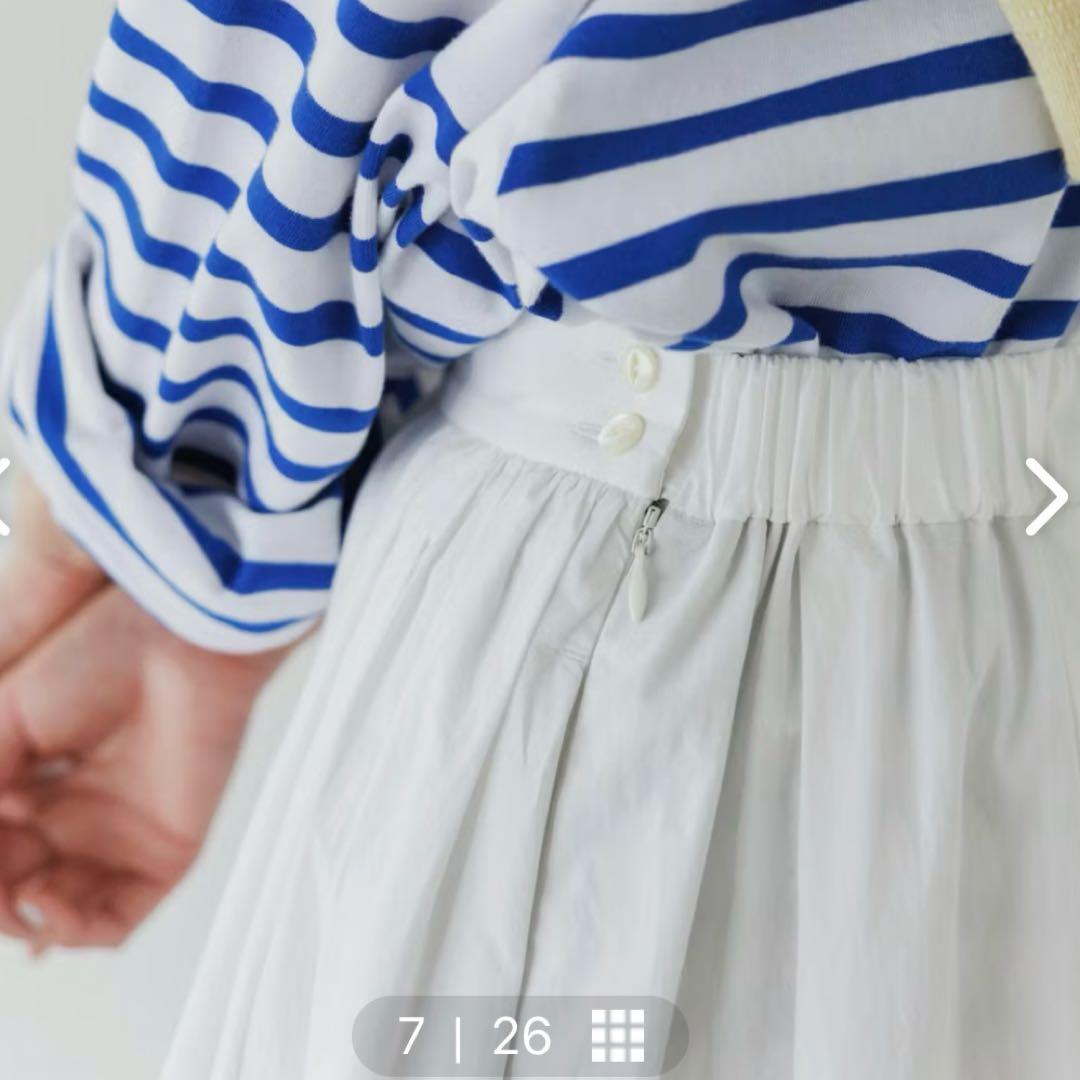 凛とした、大人のための白スカート　Mサイズ　美品