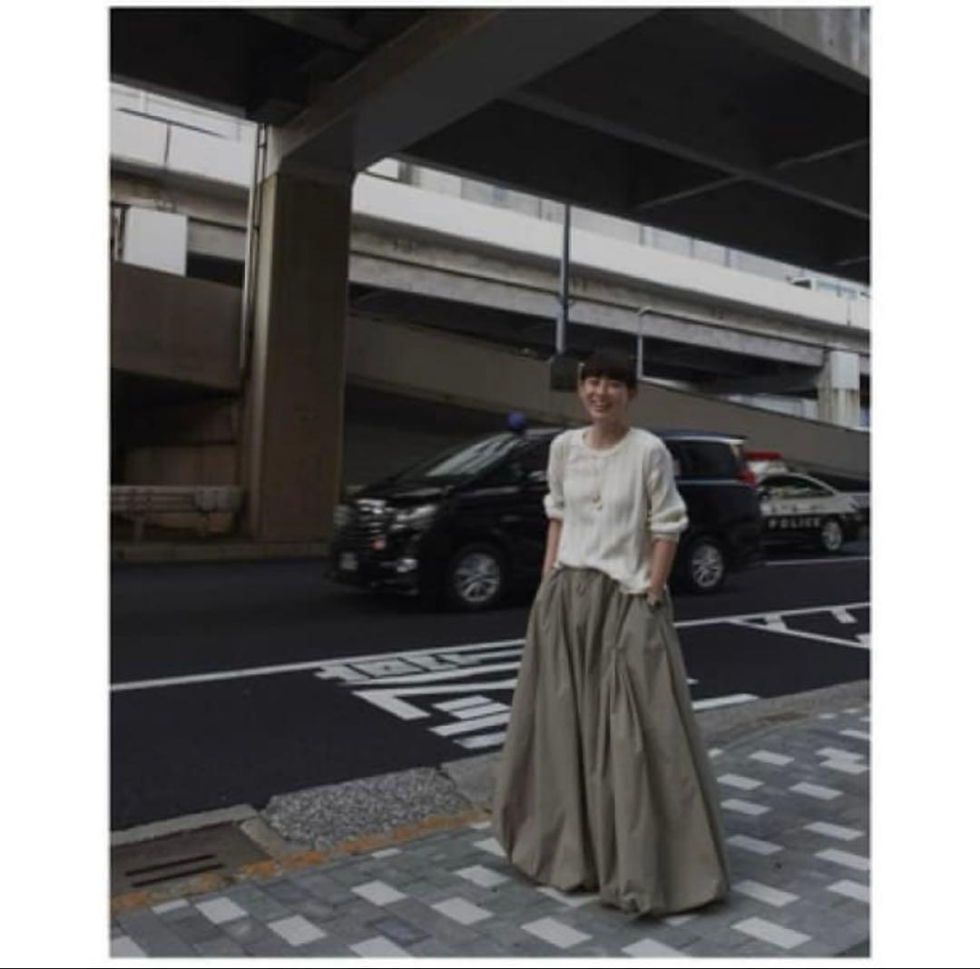 ナイロンバルーンボリュームスカート　限定　etretokyo