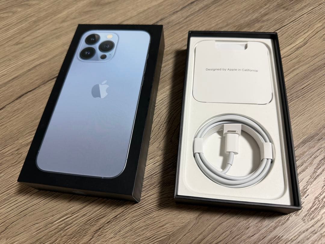 Apple iPhone 13 Pro シエラブルー　256gb 本体