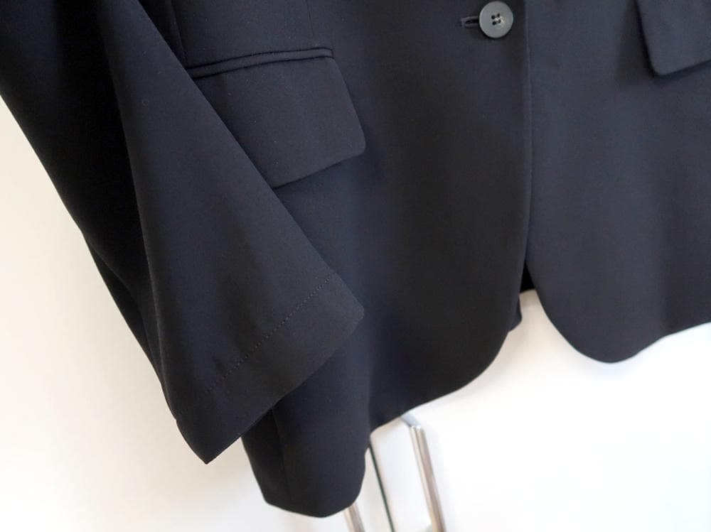 美品■セオリー■POWDER CREPE ジャケット■黒■■定価4.2万
