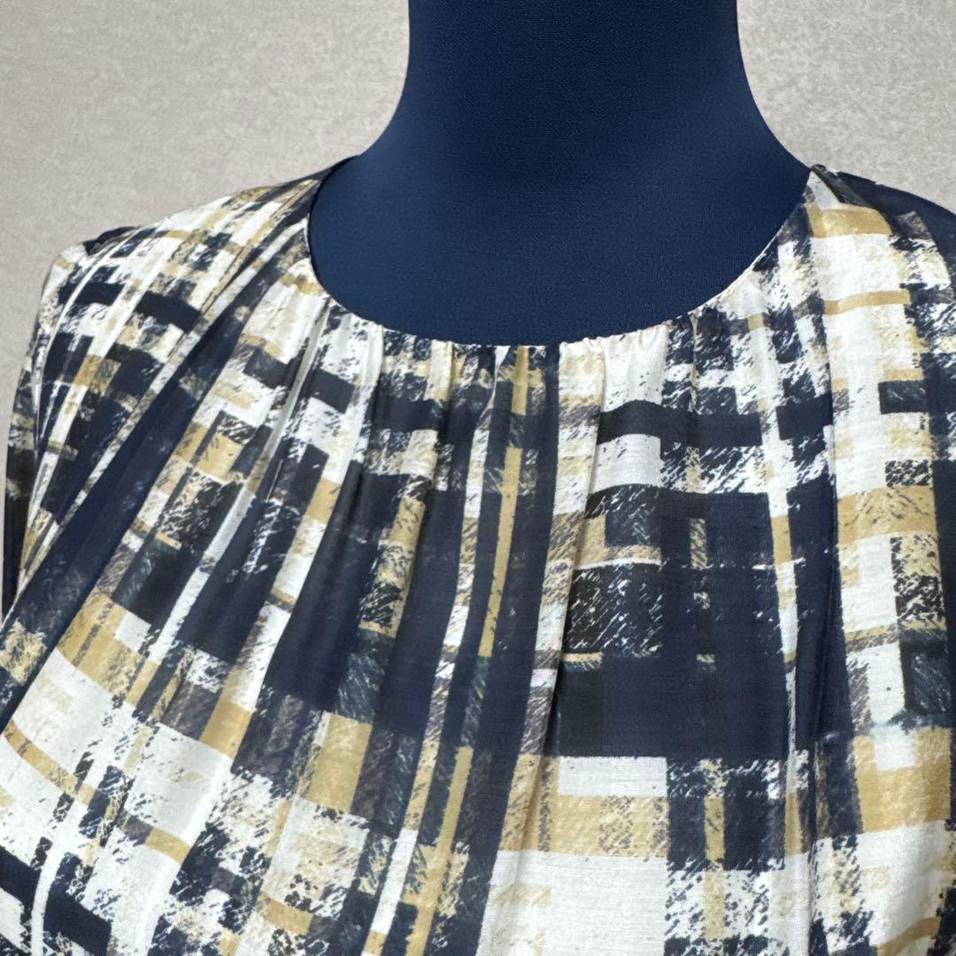 【美品】トゥルートラサルディ・シルク混　チェック柄　長袖ワンピース　40