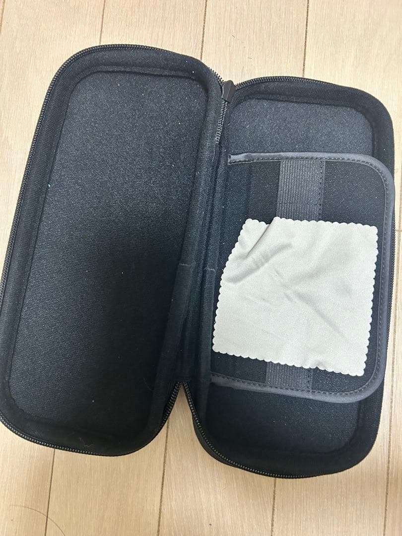 NINTENDO SWITCH (おまけケース付き)