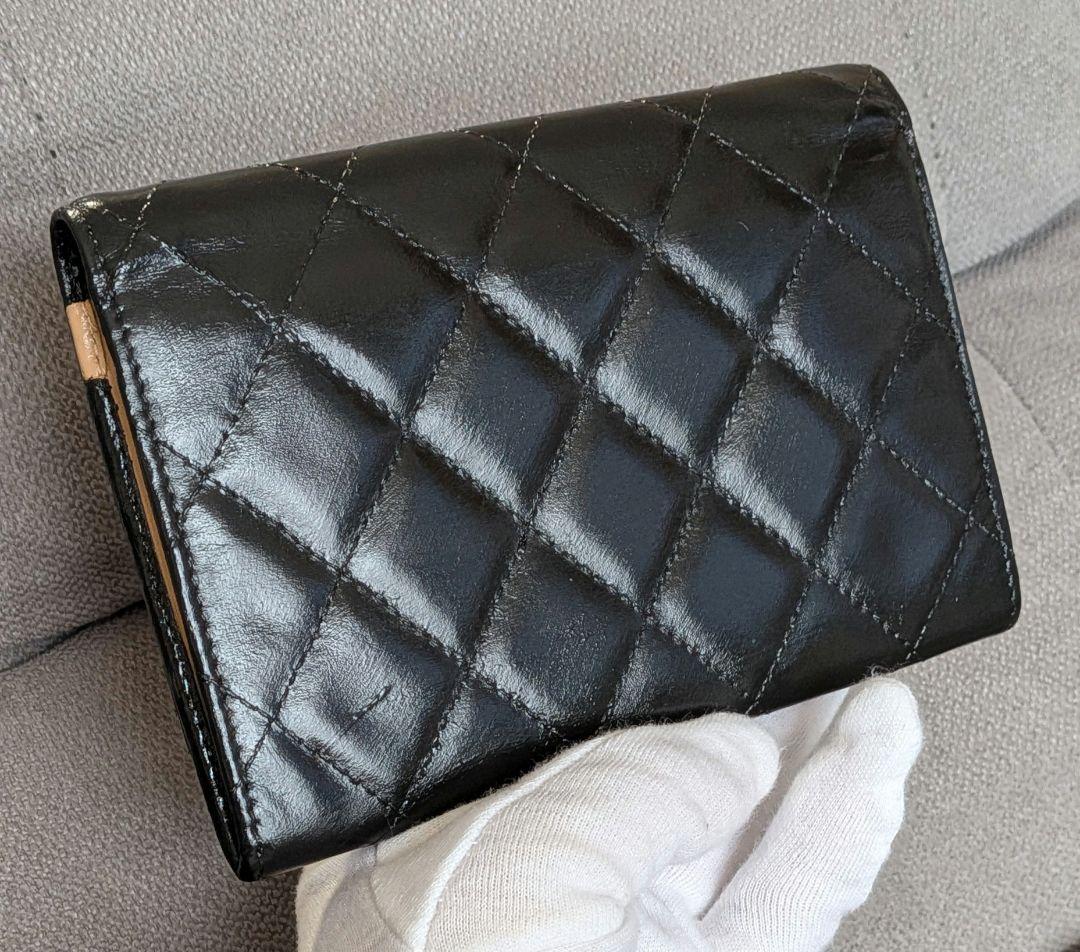 シャネル　カンボンライン　ミディアム　財布　ラムスキン　黒　正規品　ショルダー