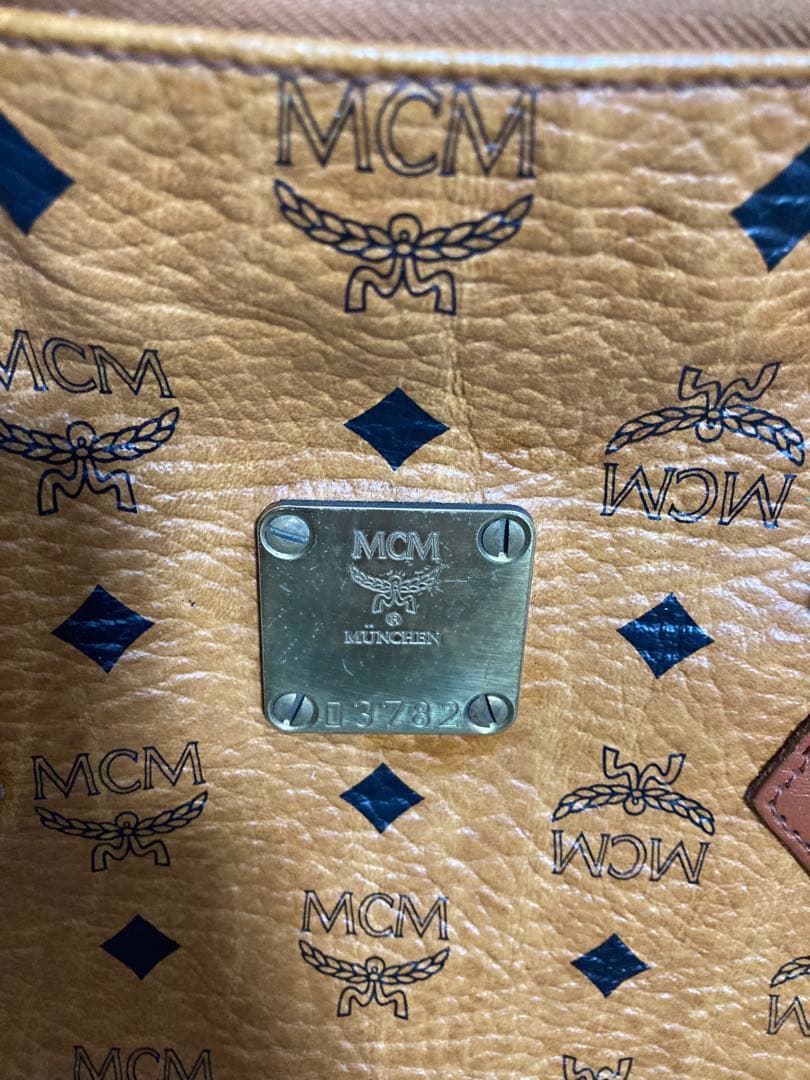 ヴィンテージ　MCM ブラウンレザーボストンバッグ