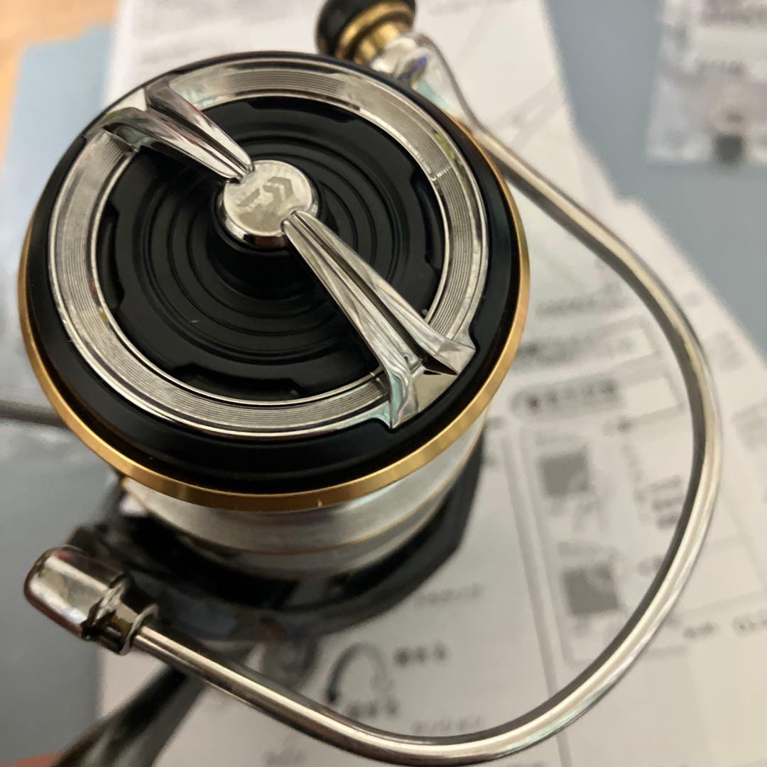 DAIWA LUVIAS FC LT 2500S-XH スピニングリール　巻き良
