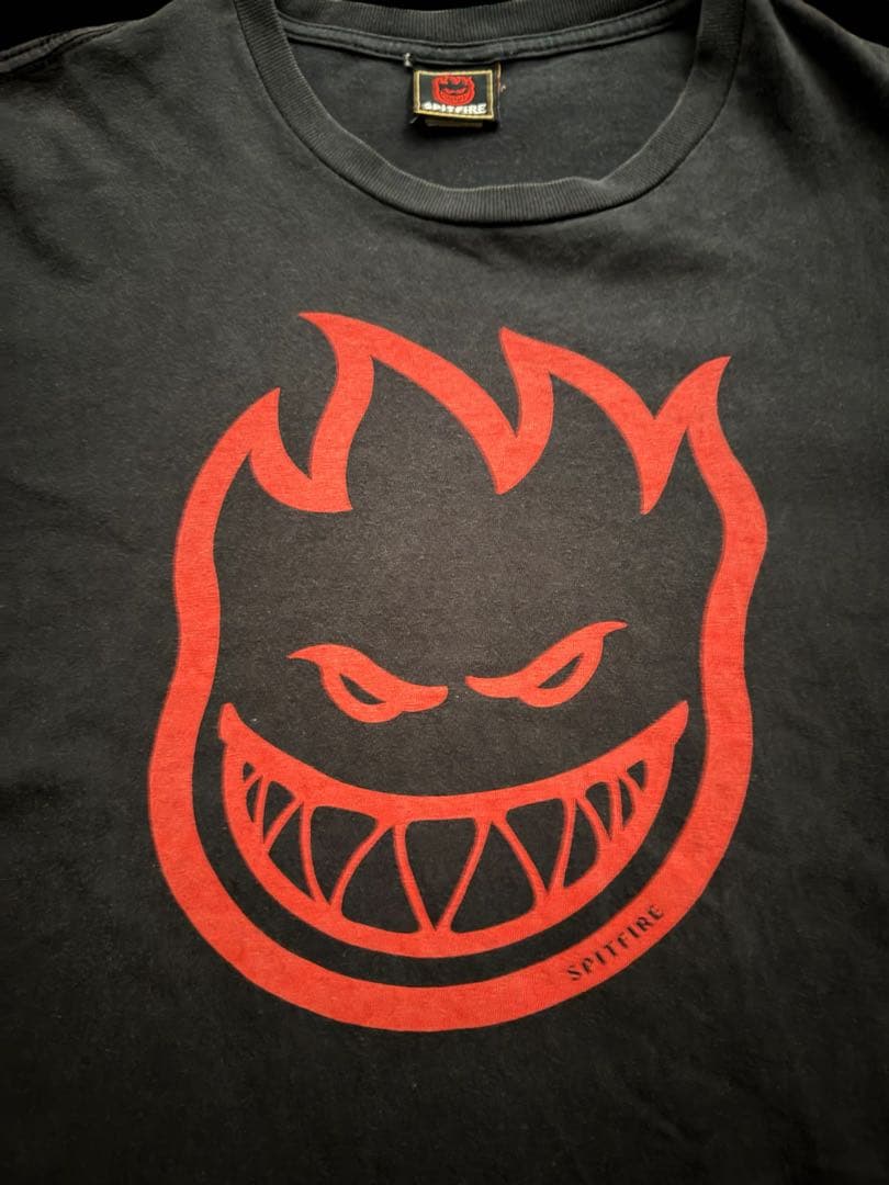90s フェード　SPITFIRE tシャツ ファイヤーボール　Ｌサイズ相当