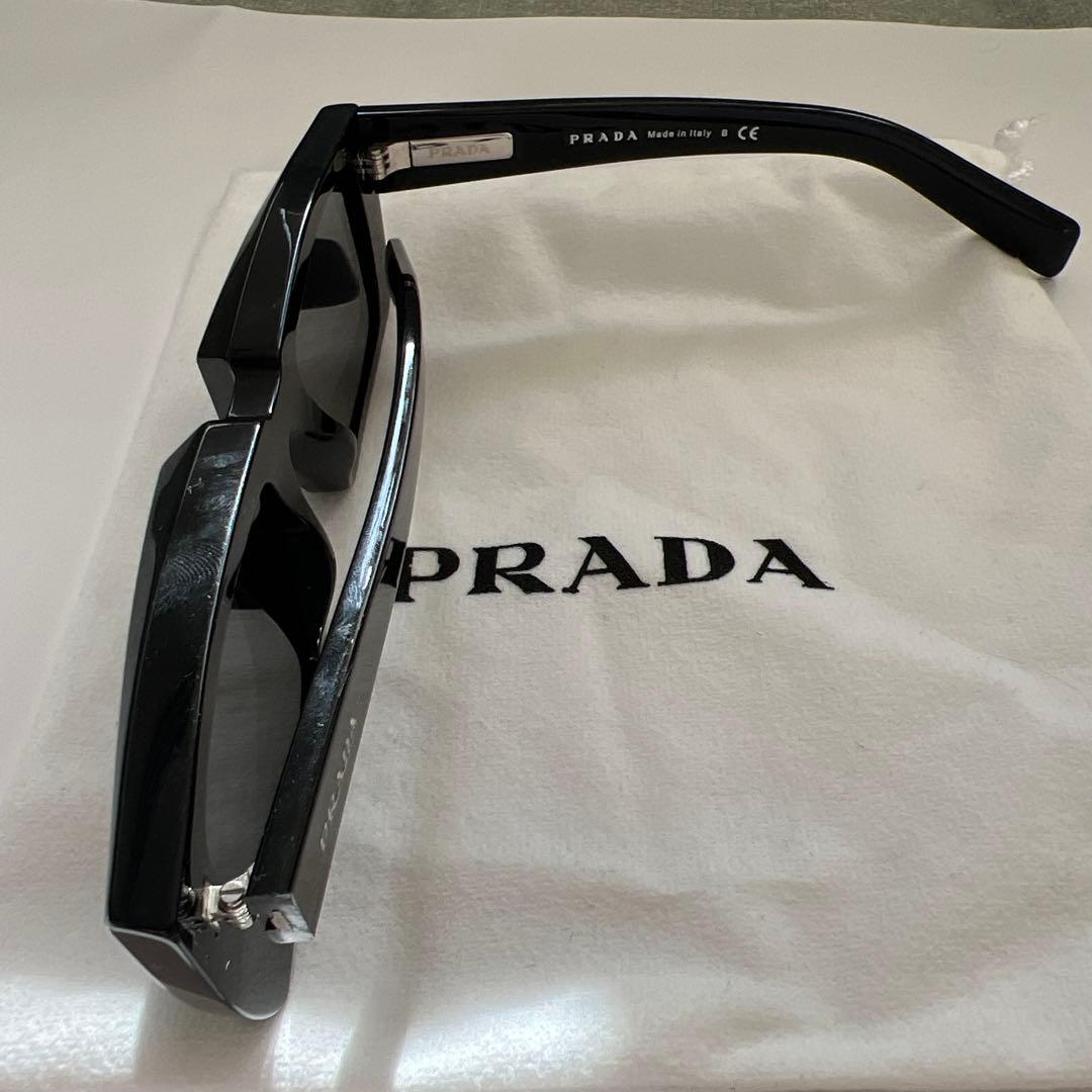 PRADA サングラス　プラダ　eyewear