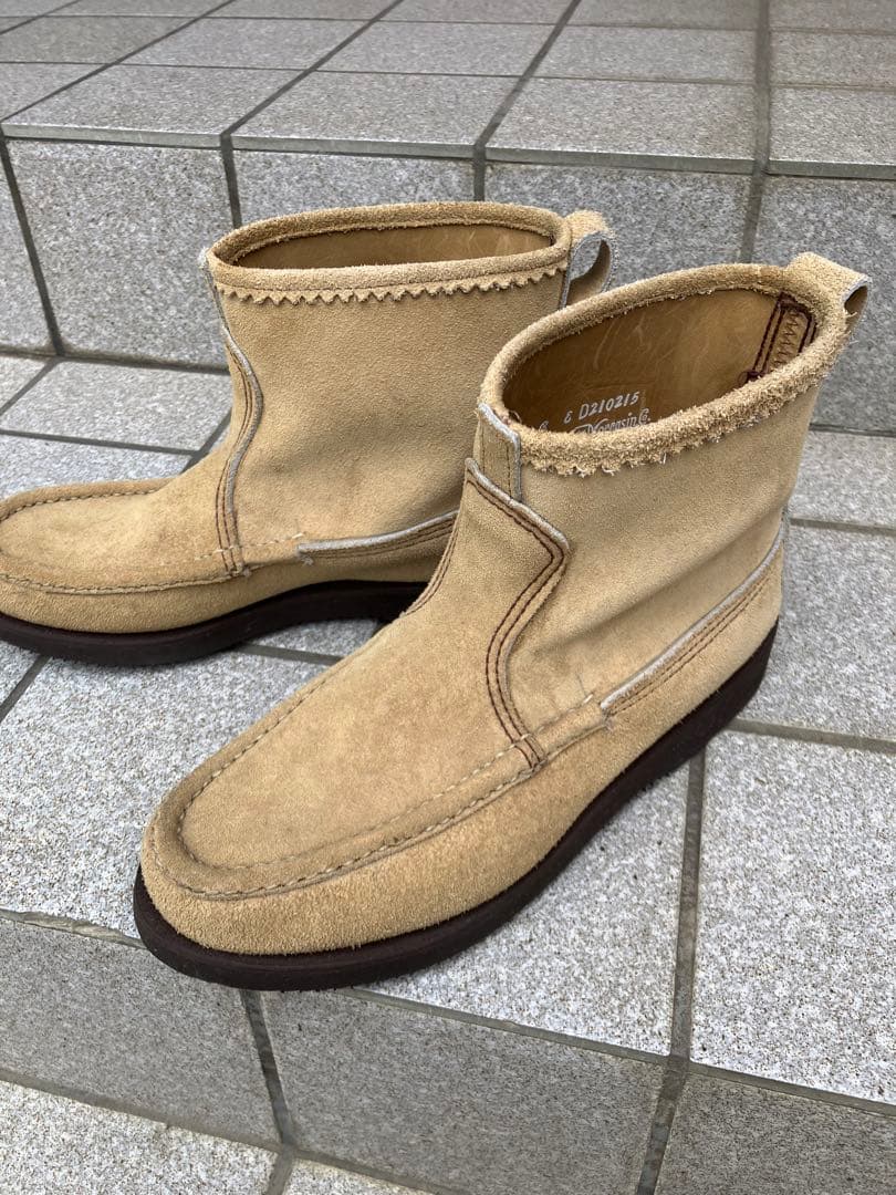Russell Moccasinラッセルモカシンノックアバウト