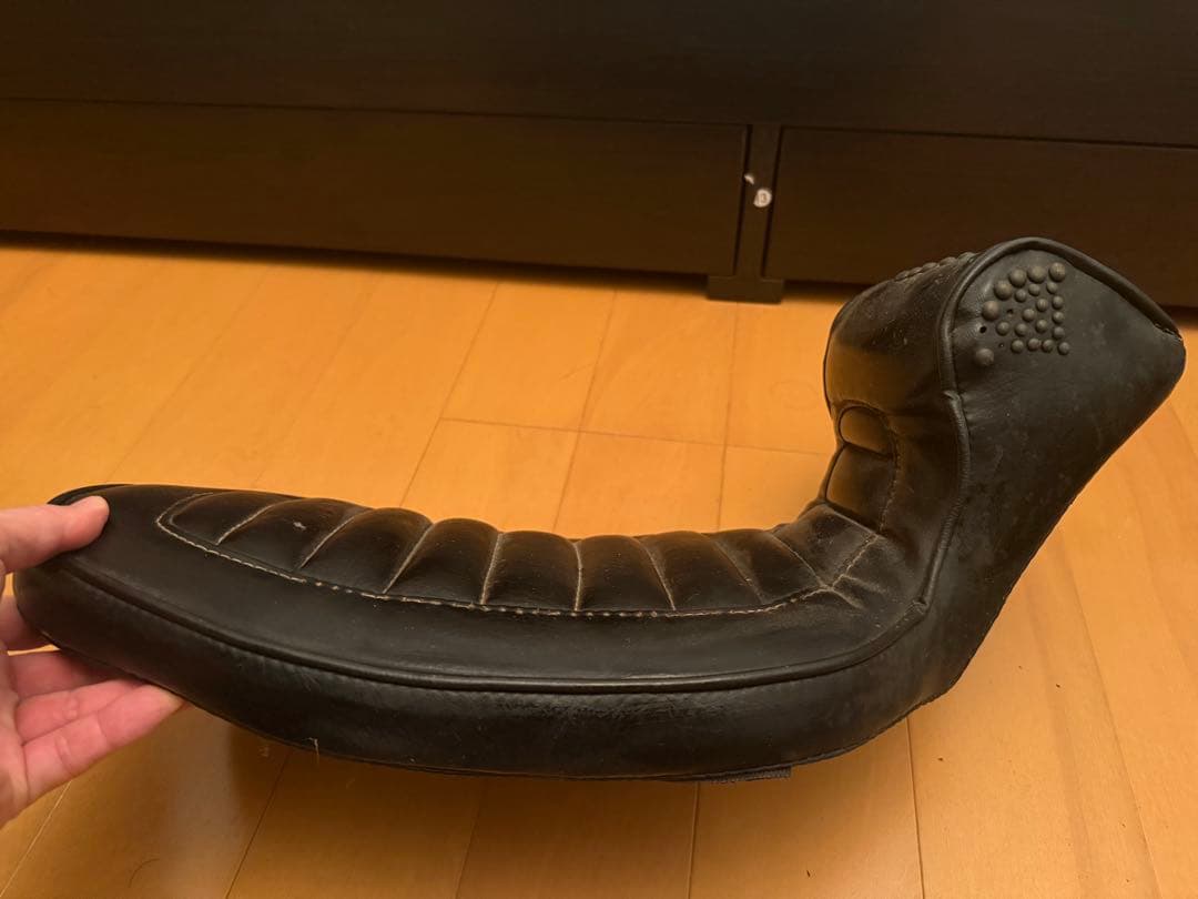 ハーレー　コブラシート ヴィンテージ