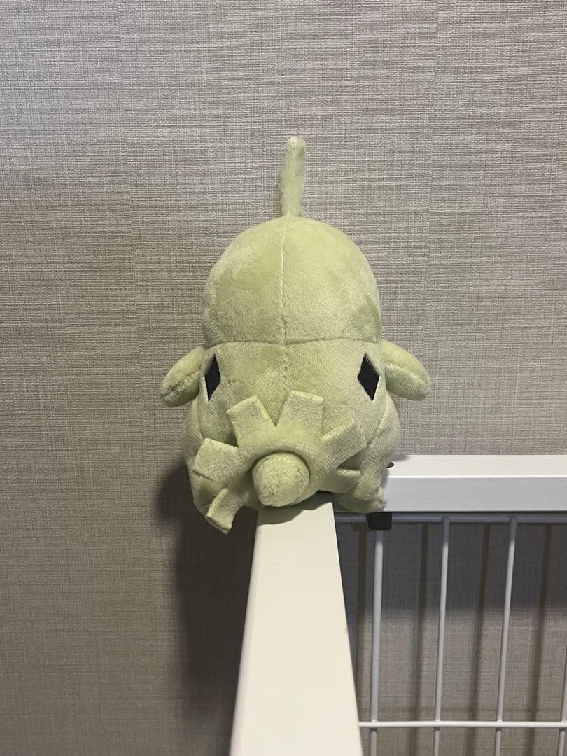 ヨーギラス　へんしん！メタモン　ぬいぐるみ