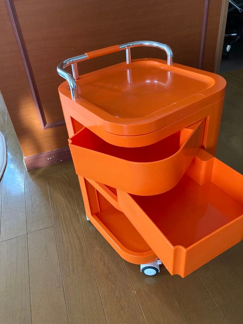 オレンジ　プラスチック収納カート　マルチワゴン