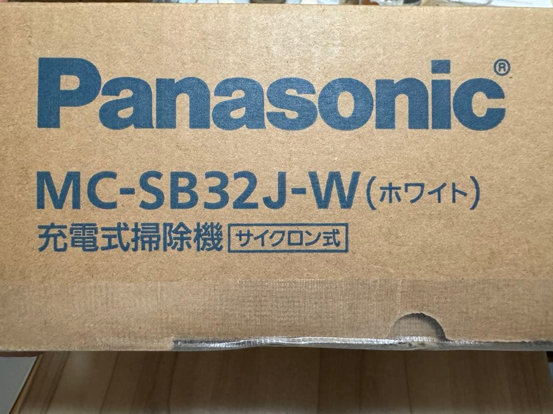 パナソニック 軽量コードレス 掃除機 1個