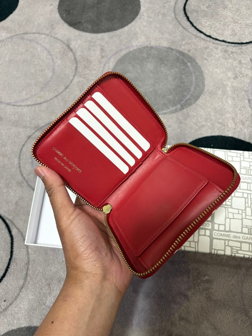 COMME des GARÇONS レッド ドット 二つ折り財布