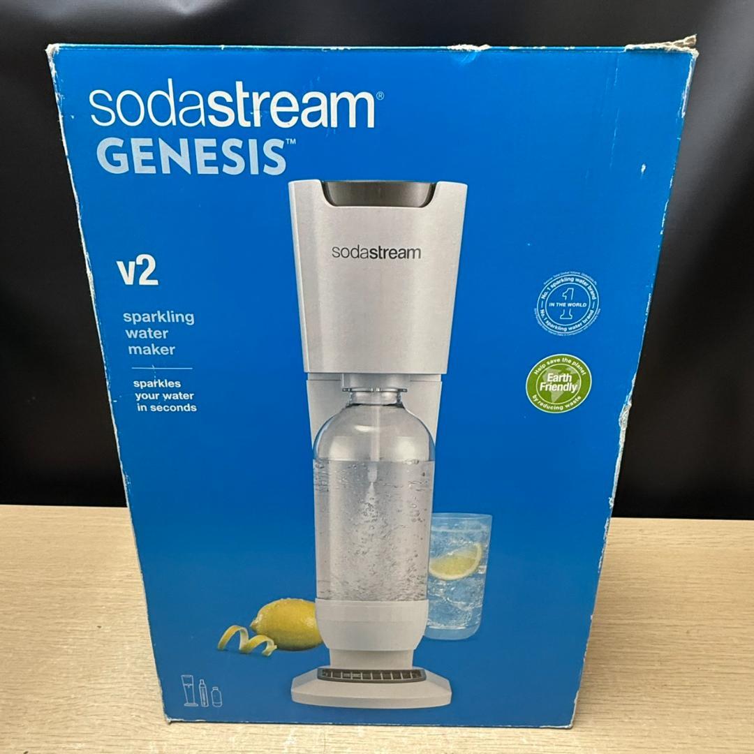★未使用　SODASTREAM　ジェネシス　V2