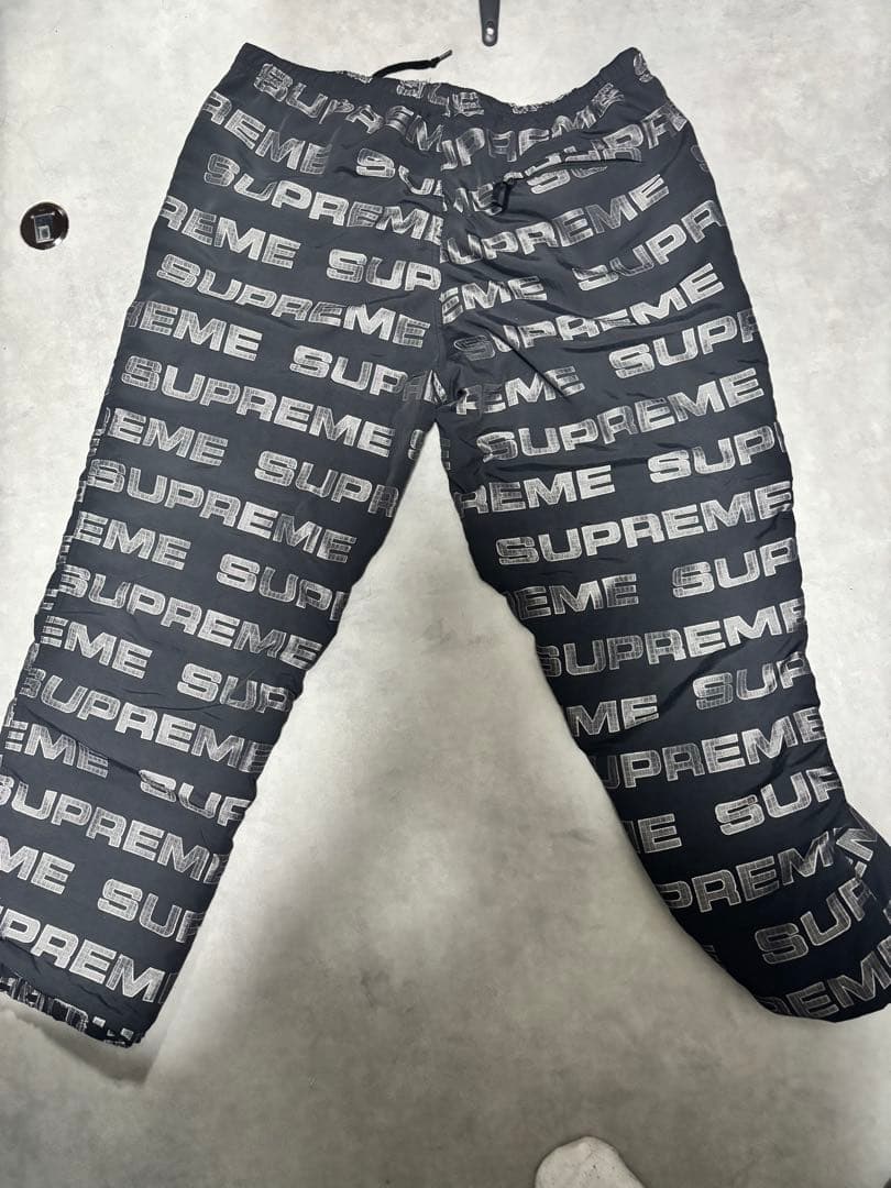 Supreme ロゴリップストップ トラックパンツ