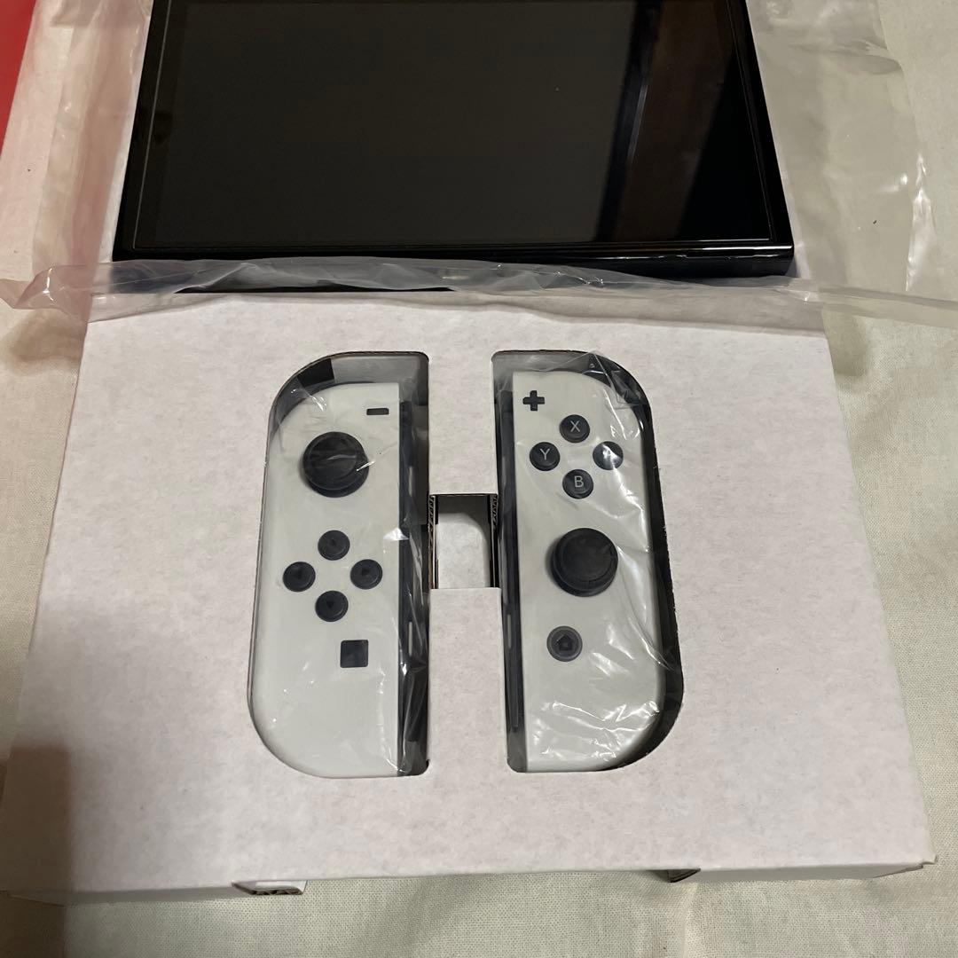 Nintendo Switch　有機モデル　ホワイト