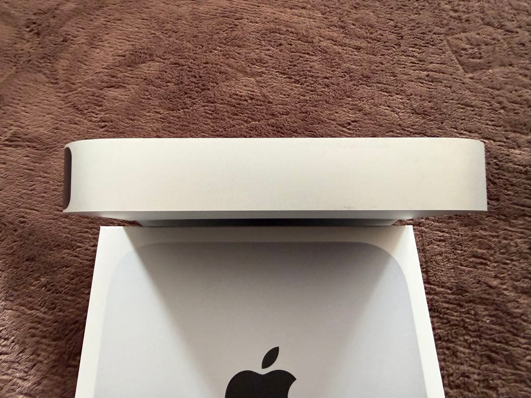 Apple Mac mini m1 メモリ8GB ストレージ256gb