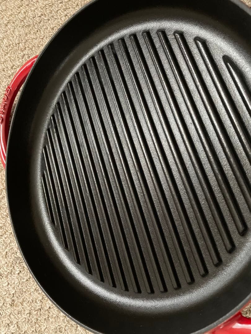 staub ストウブ　スチーム＆グリル　蓋付き　チェリー　26cm