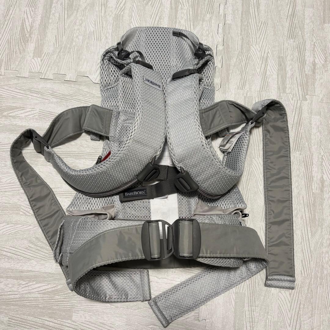 BABYBJORN ベビービョルン　ONEKAI Air 抱っこ紐　シルバー