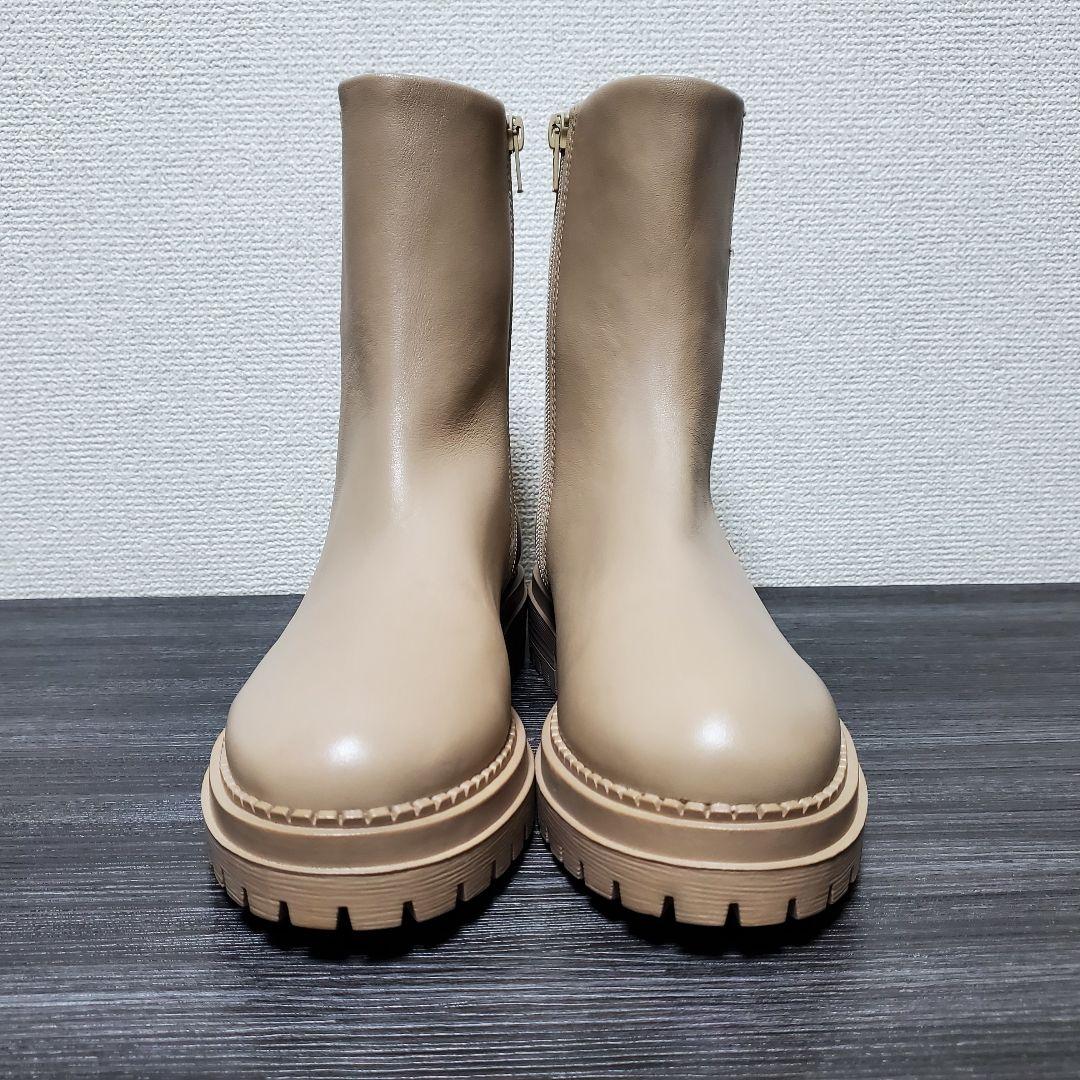 美品 ウィムガゼット THE PAUSE レザーサイドゴアブーツ ベージュ