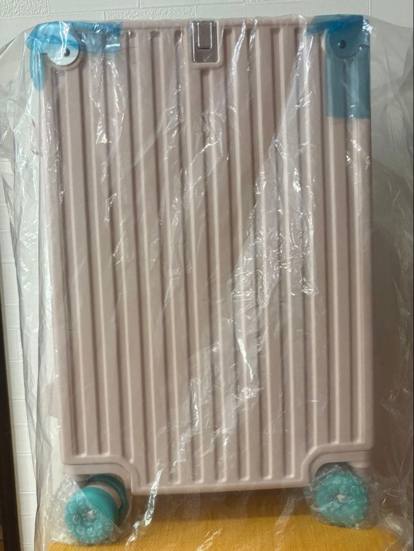 新品 スーツケース 1-3泊 機内持ち込み ピンク　カップホルダー付 USB