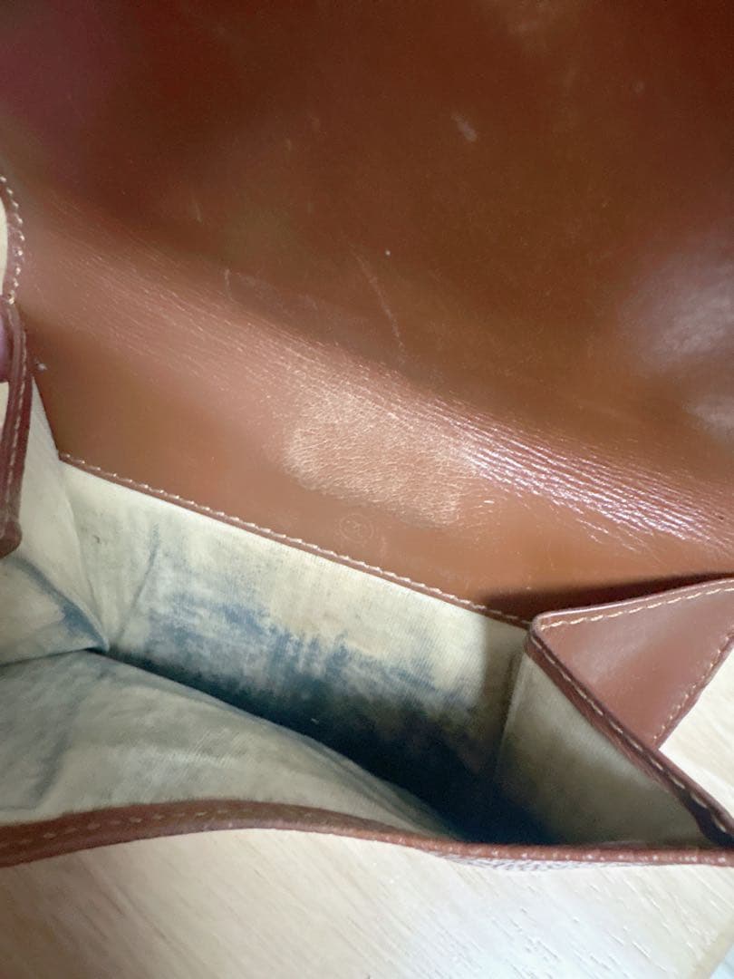 CHANEL ブラウン二つ折り財布♡