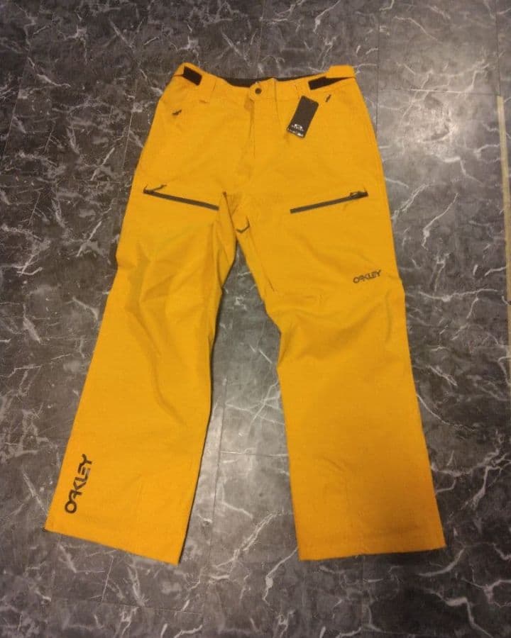 新品 OAKLEY スノーボード スキー パンツ 新品 イエロー