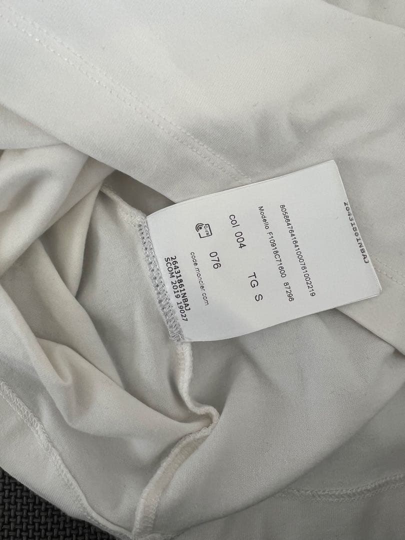 MONCLER ホワイト Tシャツ