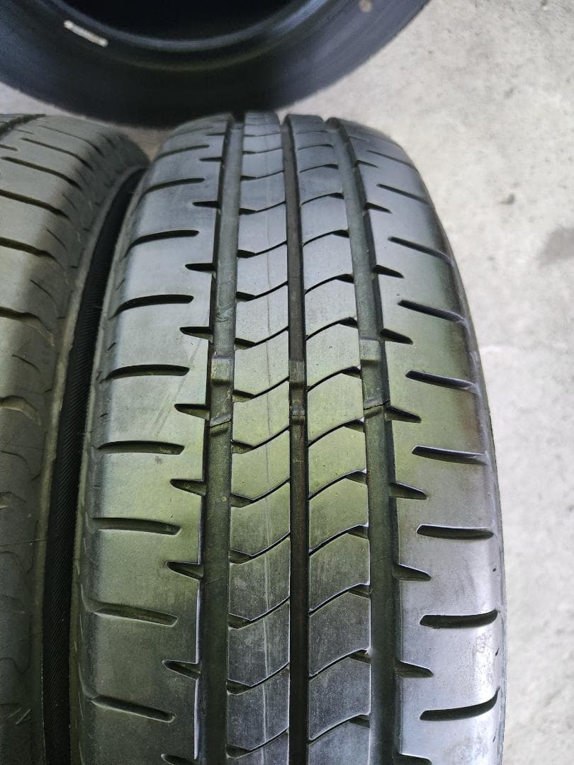 送料込☆2024年製 ブリヂストン タイヤ 175/70R14 日本製☆4本