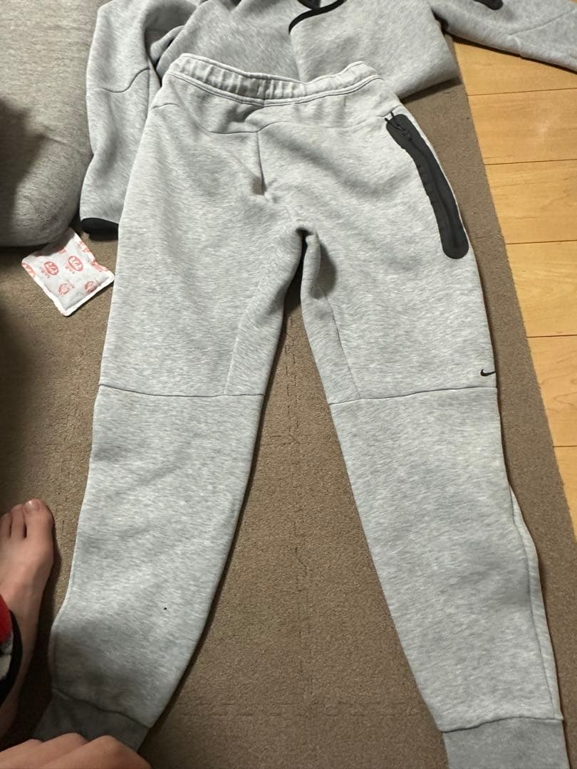 NIKEテックフリース上下セット 値下げ交渉乗ります！