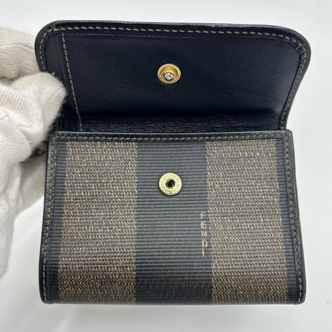 FENDI ペカン柄 フェンディ ペカン がま口 財布　コンパクトウォレット
