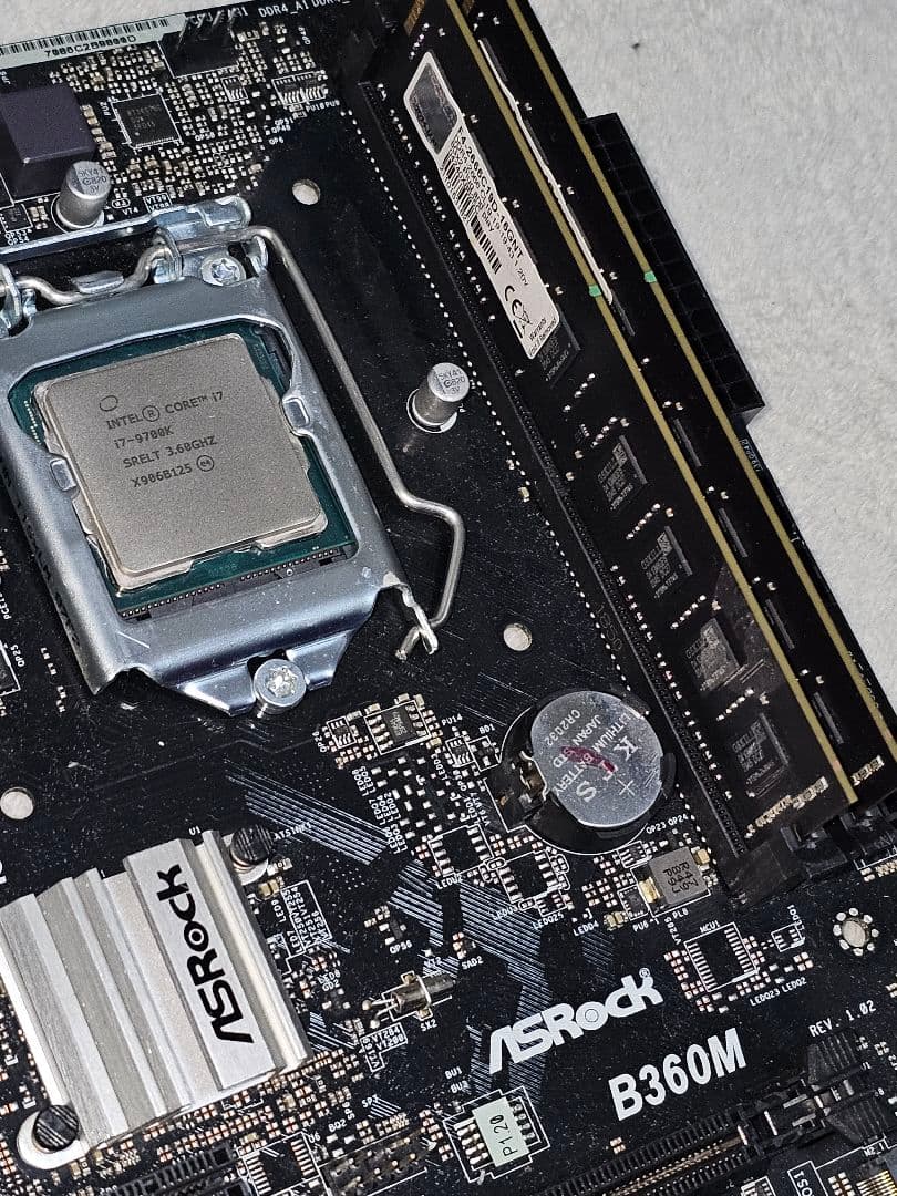 B360M i7 9700K DDR4 2666 8GB ×2 計 16GB
